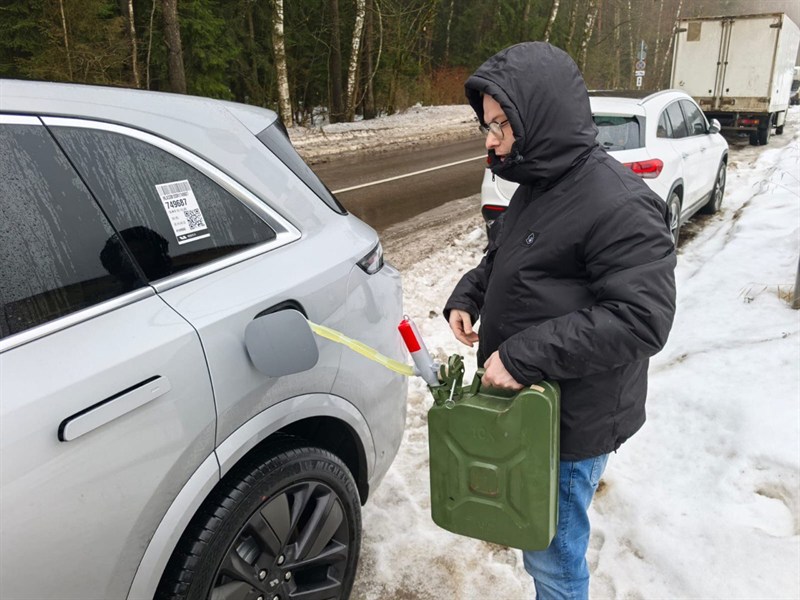 Выездная заправка автомобиля в Подмосковье